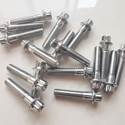Acero universal cromado con montura de borde dividido pernos M7 x 32mm para ruedas Sin diseño sólo estilo Sin características adicionales