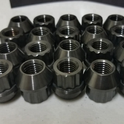 Nuts de brida de titanio de acabado plano estándar DIN para el componente de fijación de ruedas roscado 1/2-20