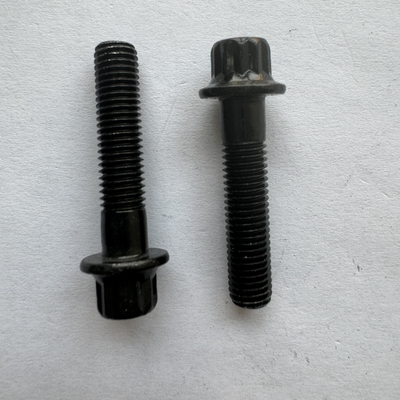 DIN estándar acabado de plata M7x 32MM LENGTH acero 12 PT para aplicaciones de la industria automotriz