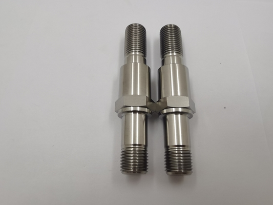 Universal Fitment Eagle's TITANIUM ONE NUT OR Q/C R/R S/P PLUS BOLT KIT La adición perfecta a su chasis de coche de Sprint