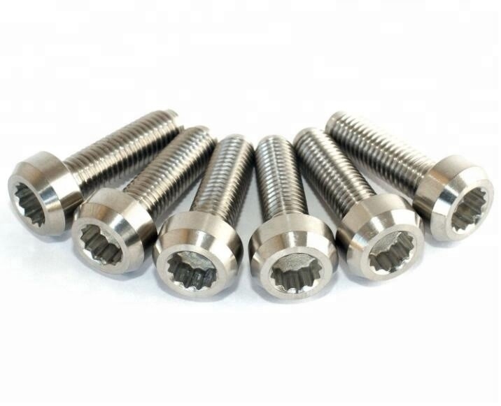Accesorios para automóviles universales M7X24mm Titanio GR5 Cerrojo dividido para ruedas BBS Colorido