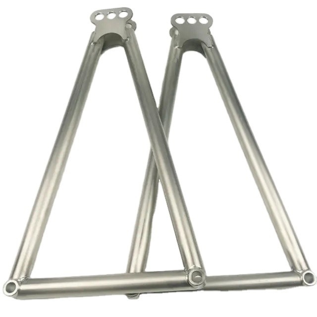 Escalera Jacobs hecha a medida Titanio natural 13 5/8 en largo 3 agujeros 1 agujero para Universal Car Fitment Sprint Car Racing
